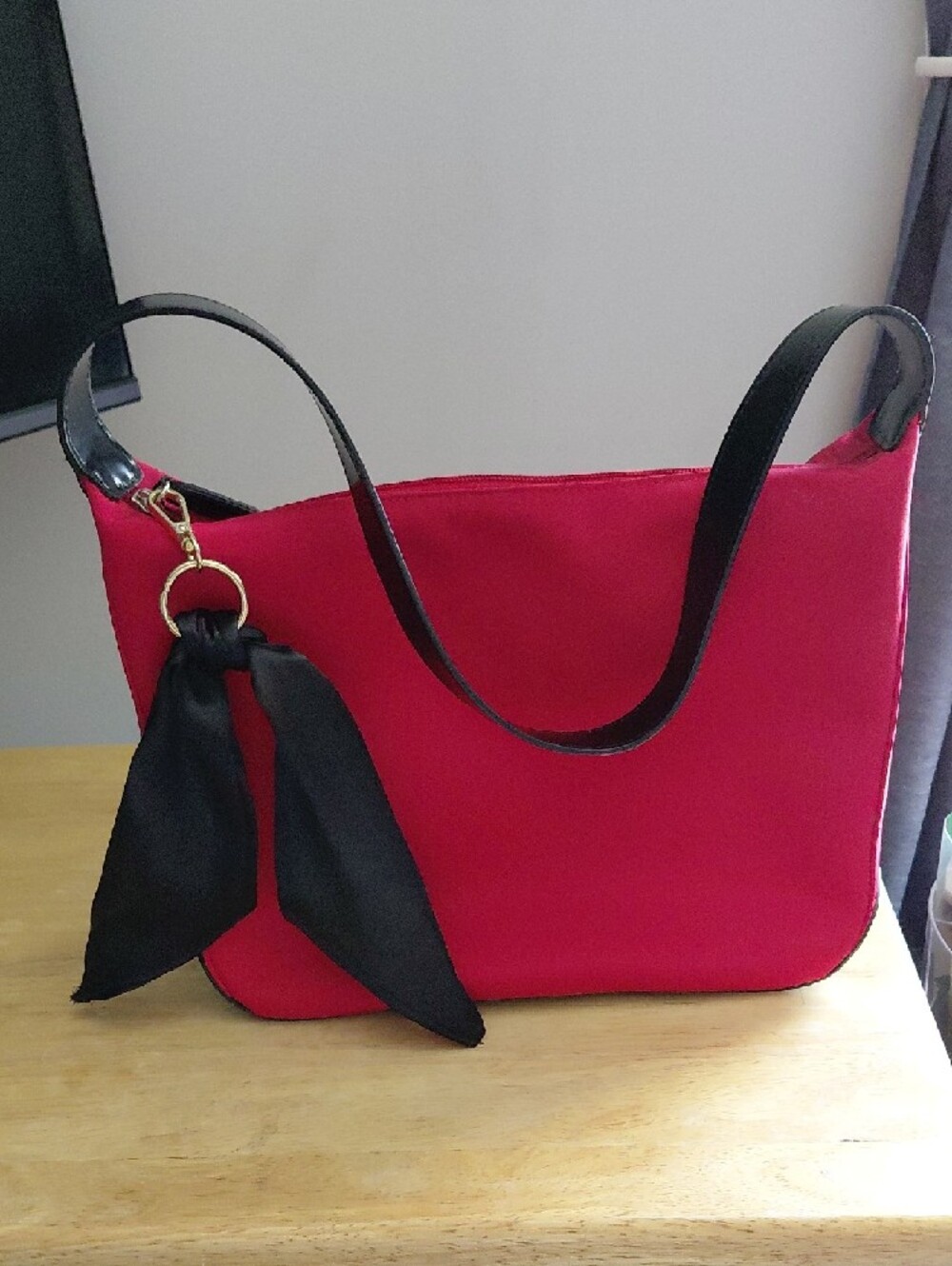Women’s Hot Pink Shoulder Bag with Black Accent